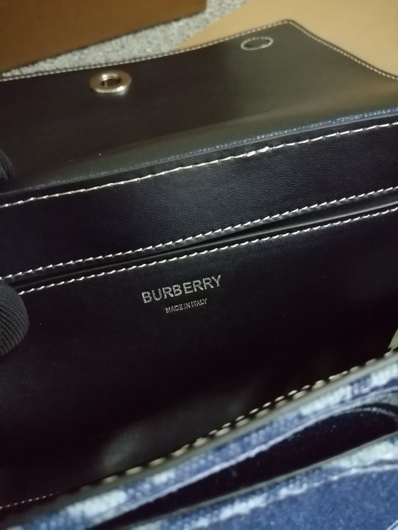 Burberry Clutch Bags